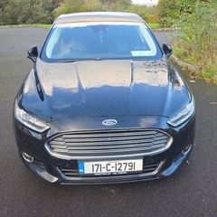 2017 ford mondeo black