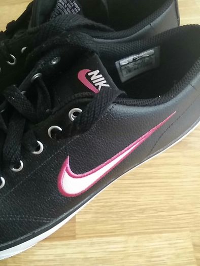 Nike Black Runners with Pink Tick