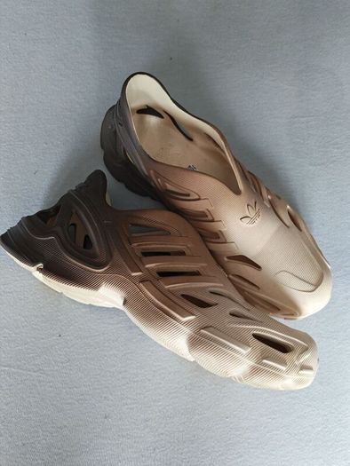 addidas