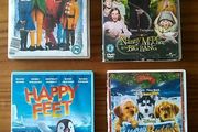 DVD's - Happy Feet / Snow buddies ( Christmas )