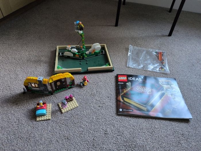 Lego Ideas 21315 Pop-Up Book