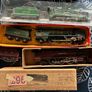 5 x model train engines Image 2