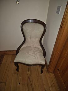 Victorian Style Vintage Balloon Back Upholstered Nursing Chair