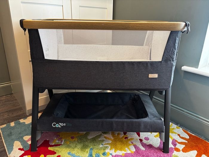 Tutti Bambini CoZee Lite Bedside Crib