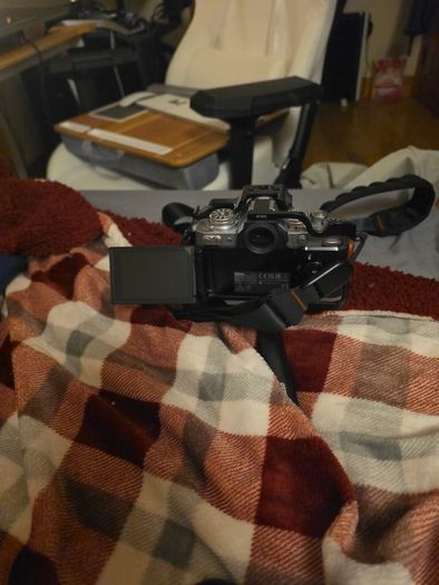 Nikon zfc camera , 28 mm lens . 3 battery
