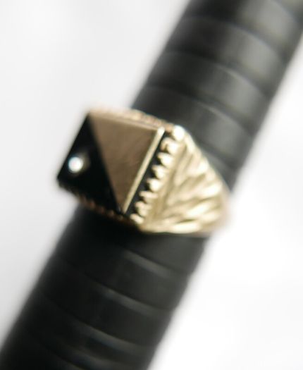 Mens Ring Signet Genuine Solid 9Ct Yellow Gold Onyx 3,3g size S1/2