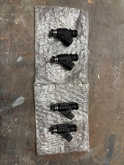 Mercury/ Mariner 60hp EFI injectors.