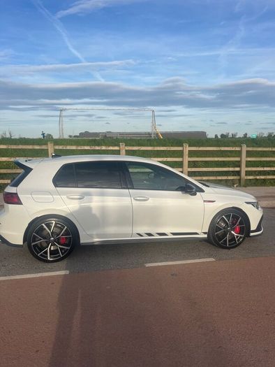 Stunning Volkswagen Golf GTI Clubsport for sale