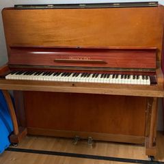 Wills & Co. Piano
