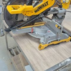 dewalt saw
