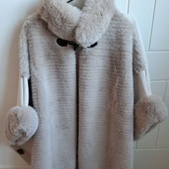 Pia Rossini taupe/cream faux fur poncho - new!