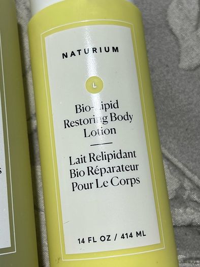 Naturium the glow getter multi wash and bio lipid restoring body lotion