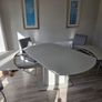extendable dining table & 6 chairs Image 6