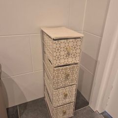 bathroom storage