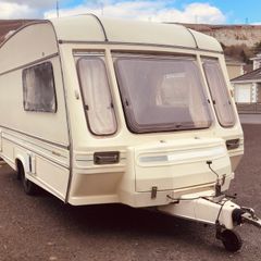 Lightweight touring caravan ... excellent condition