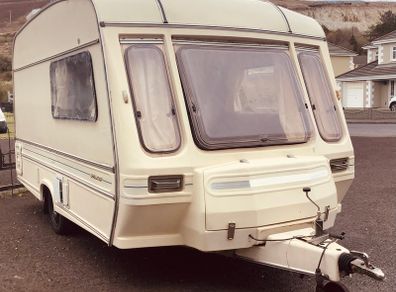 Lightweight touring caravan ... excellent condition