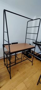 Island Table and Chairs