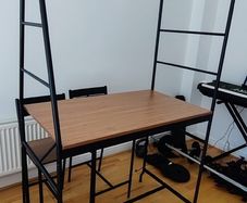 Island Table and Chairs