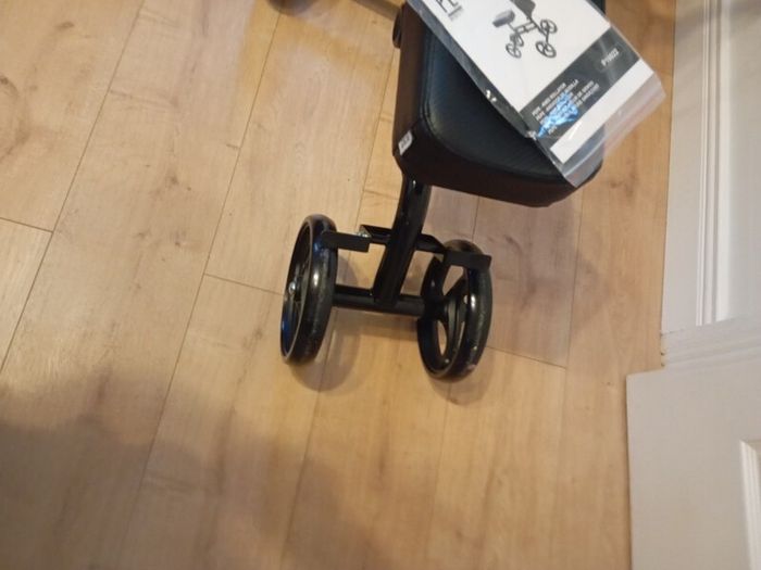 Knee Walker Scooter