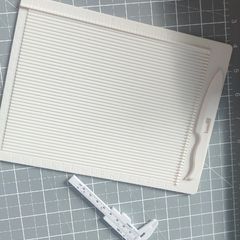 Scoring board + Small caliper