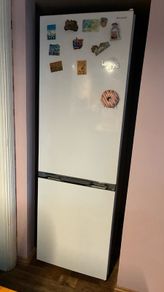 Sharp fridge freezer