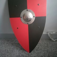 Norman shield new spielzeugmanufaktur