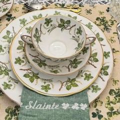 Wanted 4 dinner plates and 4 salad plates