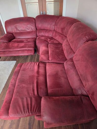 Corner recliner sofa