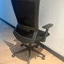 office task chair Image 4