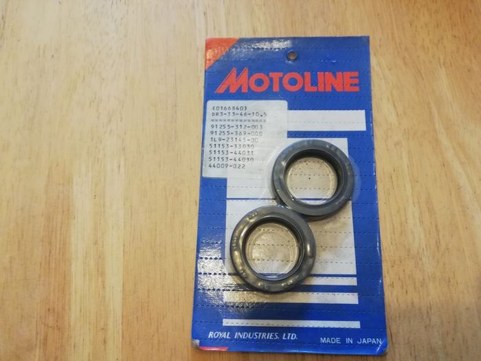 Honda cb250n cb400n fork seals
