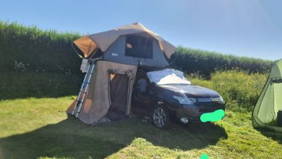 rooftop tent