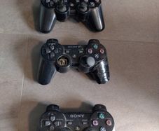 Broken Playstation 3 controllers x 3