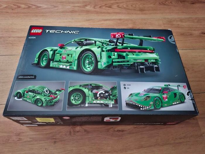 LEGO Technic 42224 Porsche 911 GT3 R REXY AO Racing