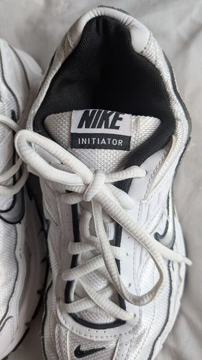 Nike Initiators 6.5