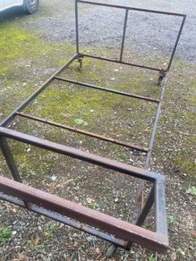 Large bed yard trolley