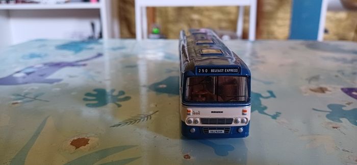 Bus model