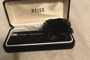 Reiss Flover Pin