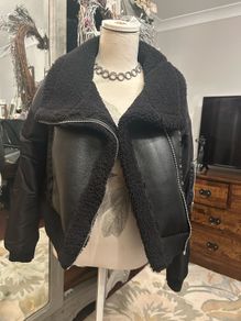 Zara Black Bomber jacket in leather/Shearling