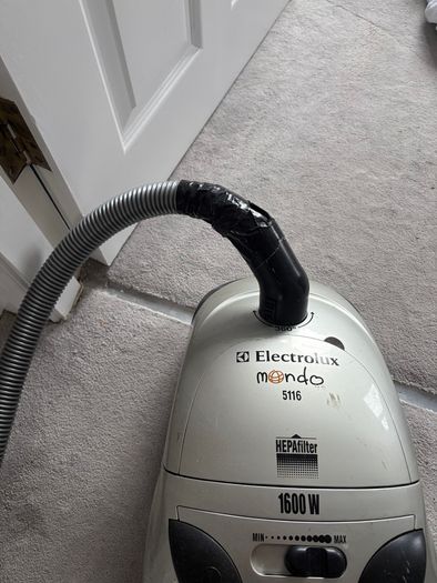 Vacuum Cleaner