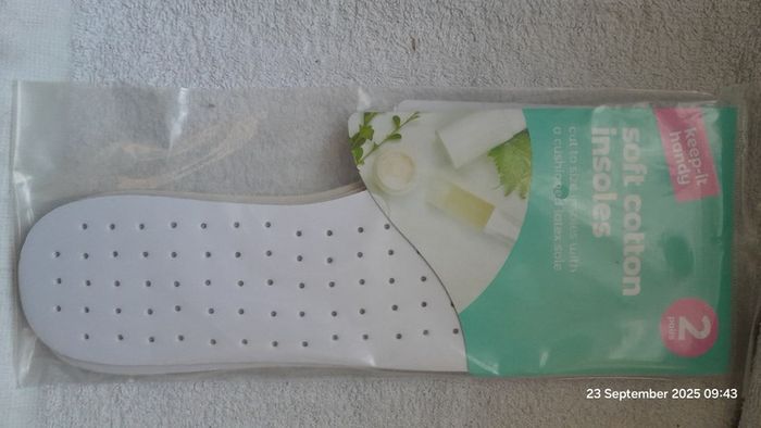 Keep It Handy Cut to Size Non-Slip Shoe Cotton Insoles - Pack of 2 Pairs