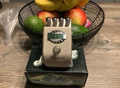 Marshall RG-1 Regenerator multiple modulation effects pedal