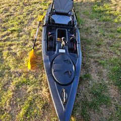 Fishing Kayak with seat and paddle - excellent condition