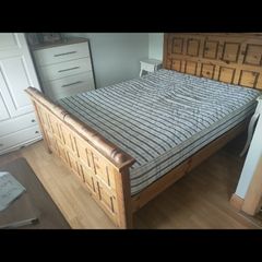Solid Wood King Size Bed