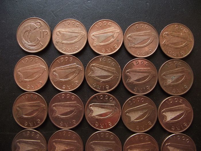 30 Irish 1 penny coins (1988-2000) Nice Condition!