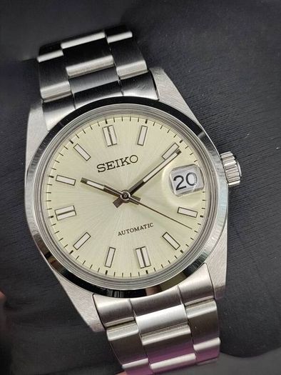 Vintage Style DJ Seiko Automatic