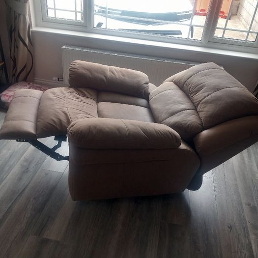 2 seater recliner sofa & arm chair