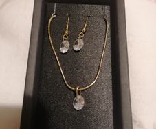 necklace and earrings set