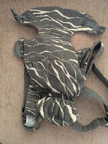 Baby Bjorn carrier for up to 10lbs