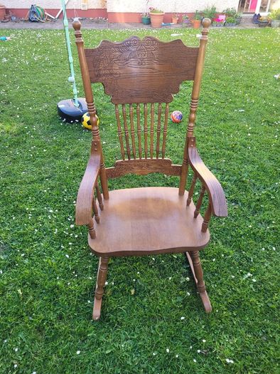 Rocking chair