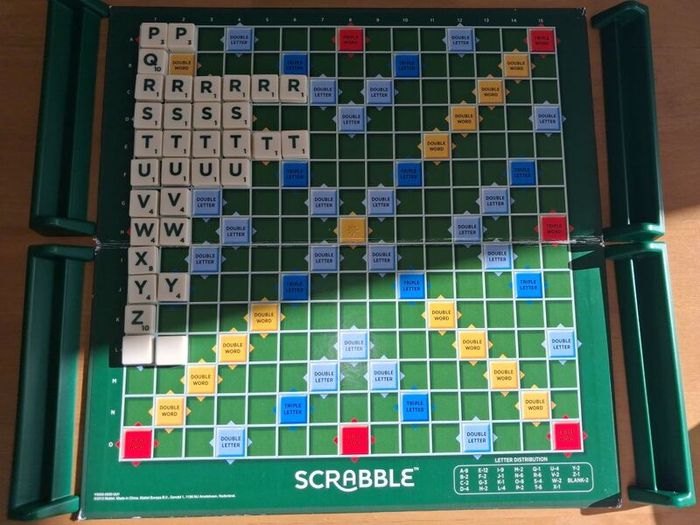 Scrabble Orginal Board Game - RRP - 29.99